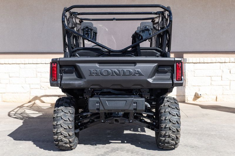 2023 HONDA Pioneer 10006 Crew Deluxe in a RED exterior color. Family PowerSports (877) 886-1997 familypowersports.com 