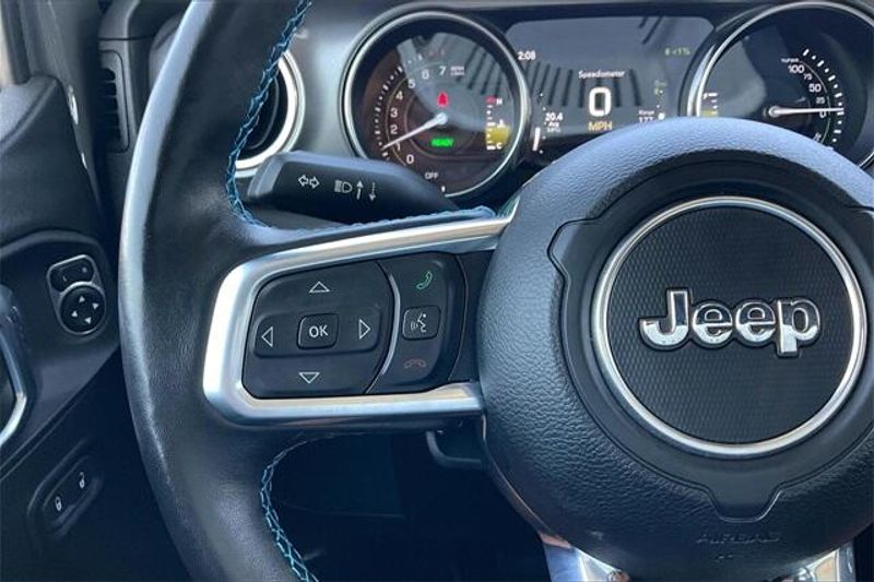 2022 Jeep Wrangler 4xE Unlimited Rubicon 4xeImage 18