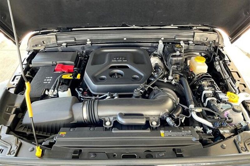 New 2026 Jeep Wrangler 4-door SportImage 9