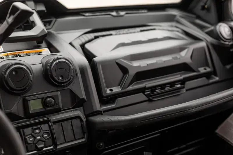 New 2025 Can-Am DEFENDER LIMITED CAB HD10 FIERY RED Image 7