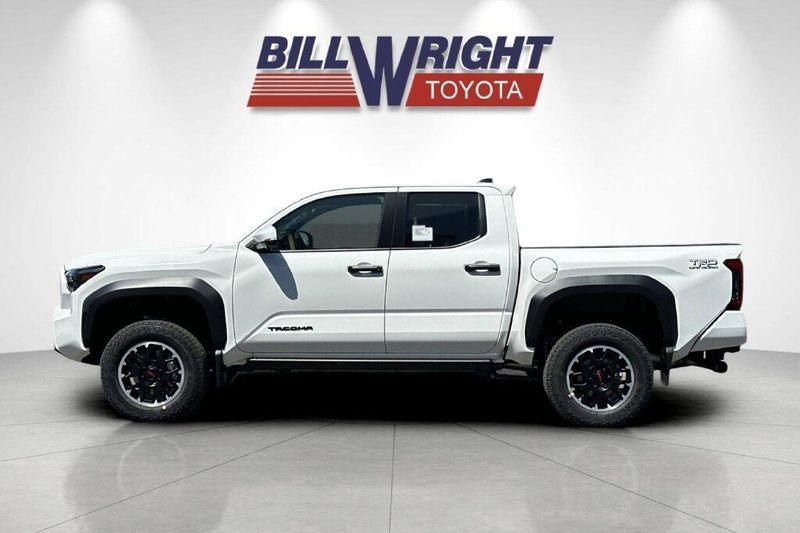 New 2026 Toyota Tacoma TRD Off-RoadImage 6