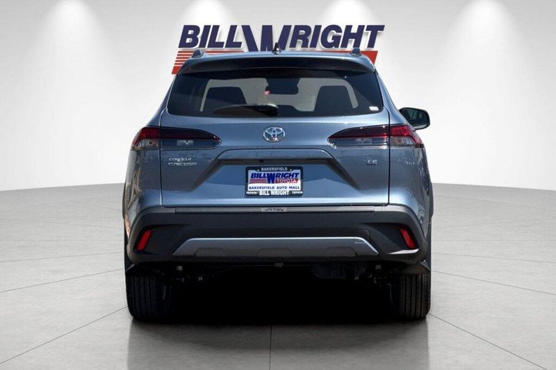 New 2026 Toyota Corolla Cross LEImage 4
