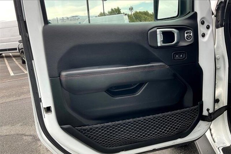 Used 2020 Jeep Wrangler Unlimited RubiconImage 22