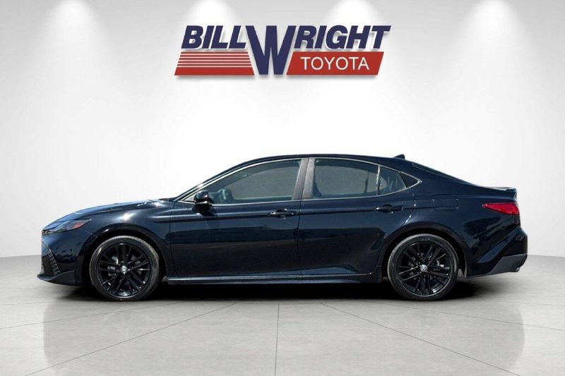 Used 2025 Toyota Camry SEImage 6