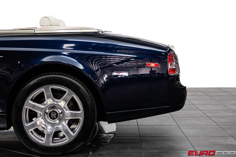 2010 Rolls-Royce Phantom Drophead Coupe *RARE INTERIOR * IMMACULATE CONDITION*Image 18