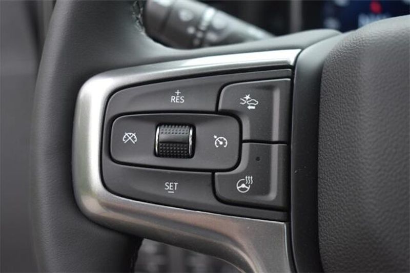New 2025 Chevrolet Silverado 3500HD LTZImage 30