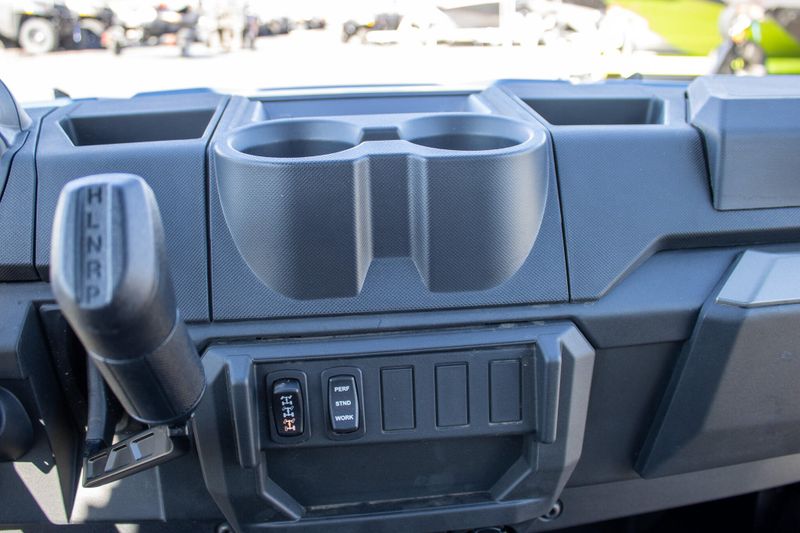 NEW 2025 POLARIS RANGER CREW XP 1000 PREMIUM Image 18