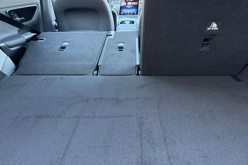 New 2026 Mercedes-Benz GLC-Class GLCGLC 43 AMGImage 13