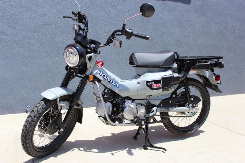 2025 Honda TRAIL 125 Image 1