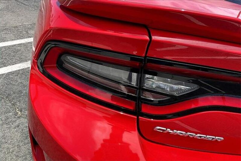 2022 Dodge Charger R/TImage 28