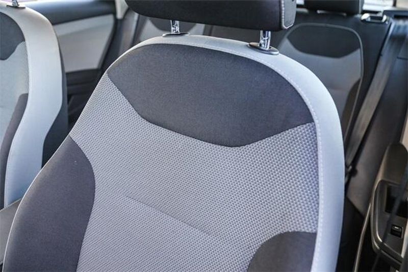 2023 Volkswagen Taos 1.5T SImage 27