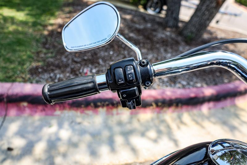2007 HARLEY ROAD KING CLASSIC  BLACK Image 21
