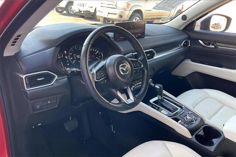 Used 2023 Mazda CX-5 2.5 S Premium PackageImage 14