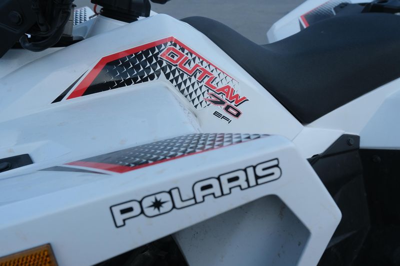 Used 2023 Polaris OUTLAW 70 EFI BRIGHT WHITE AND RED Image 20