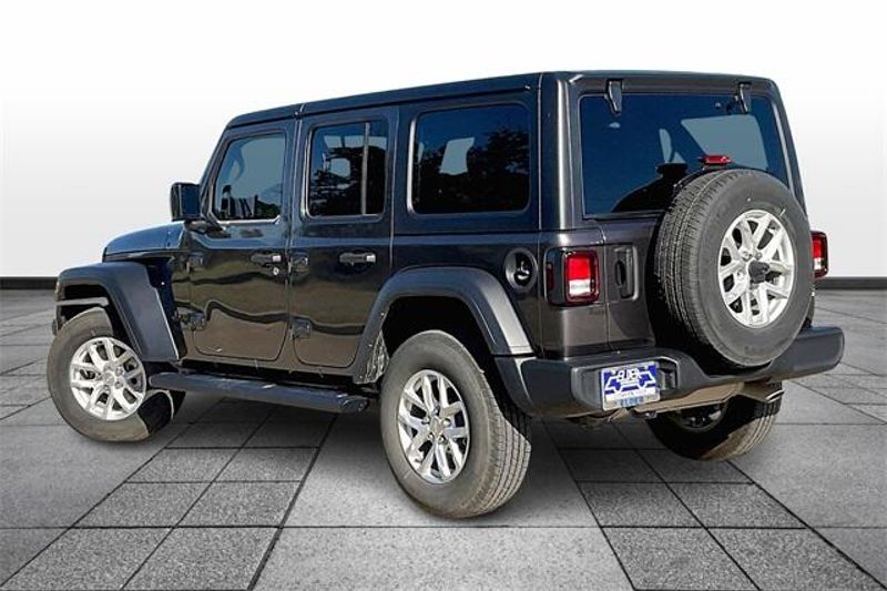 2023 Jeep Wrangler Sport SImage 12