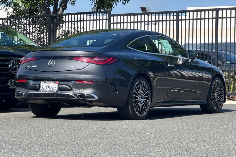 Used 2024 Mercedes-Benz CLE 300Image 4
