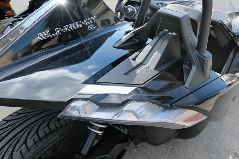 NEW 2025 POLARIS SLINGSHOT SL AUTODRIVE Image 17