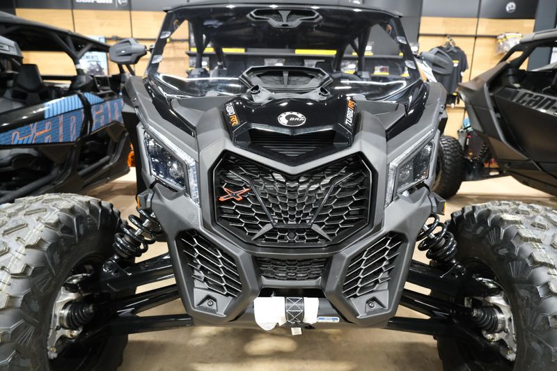 2025 Can-Am MAVERICK X3 MAX X RS TURBO RR TRIPLE BLACKImage 5