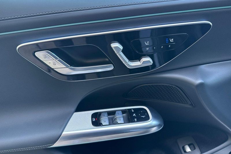 Used 2026 Mercedes-Benz E-Class E 350Image 11