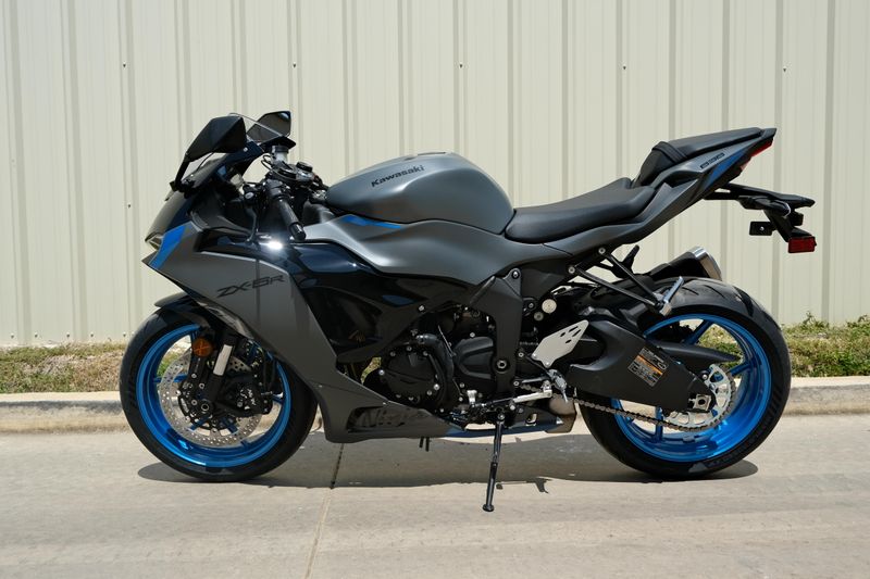 NEW 2026 KAWASAKI NINJA ZX6R Image 5