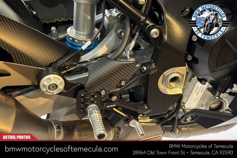 2026 BMW M 1000 RRImage 13