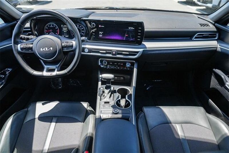 2022 Kia K5 GT-LineImage 13