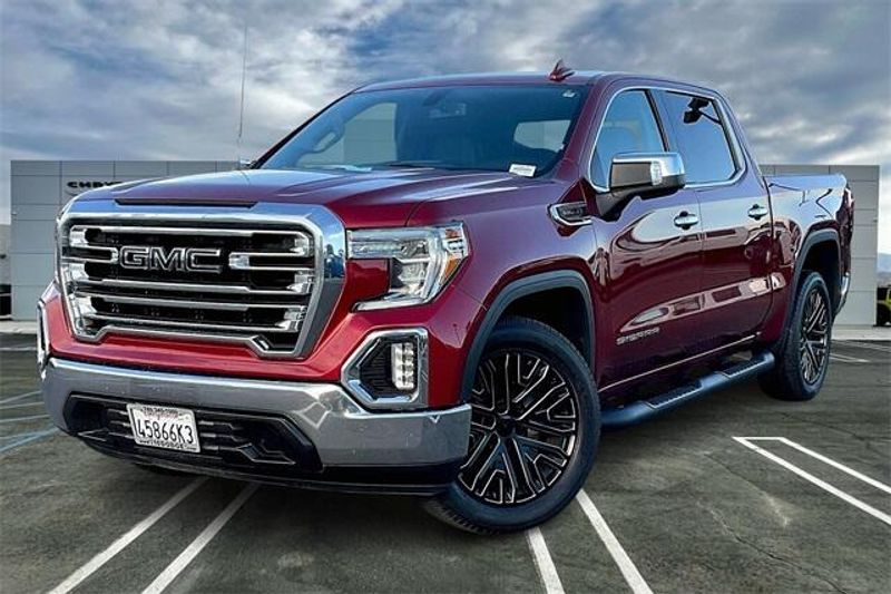 2020 GMC Sierra 1500 SLTImage 1