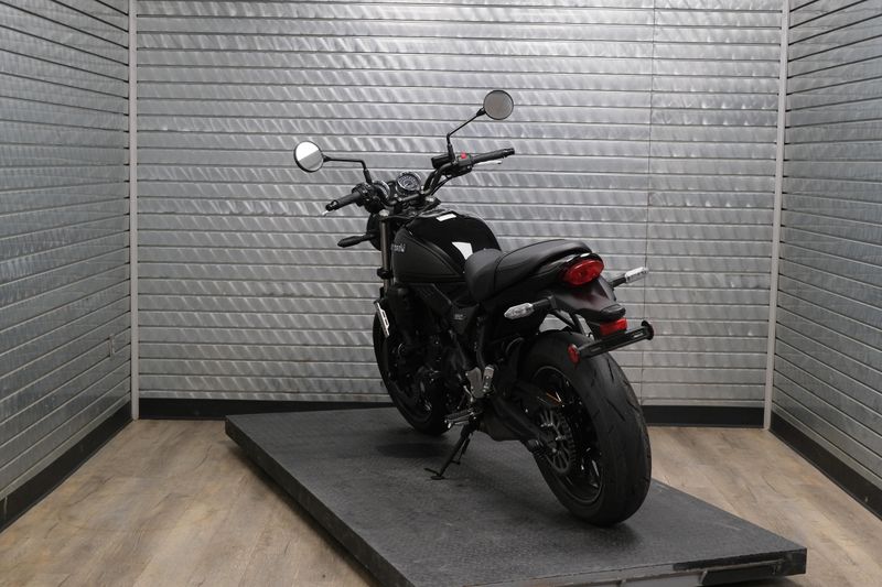 USED 2024 KAWASAKI Z650RS ABS Image 5