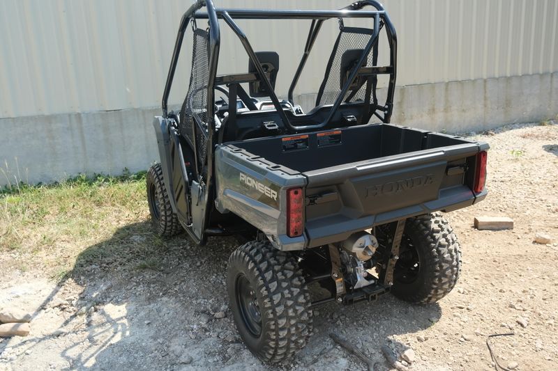 2025 Honda PIONEER 520 SLATE GRAY Image 4
