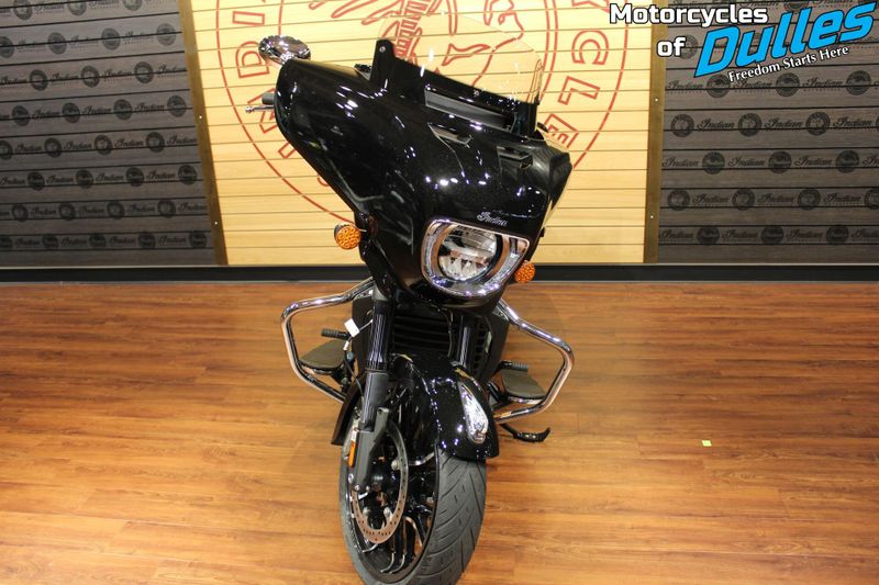 2025 Indian Motorcycle Chieftain PowerPlus Limited Image 3