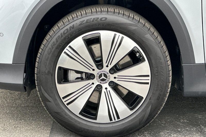 2024 Mercedes-Benz EQB 300Image 33