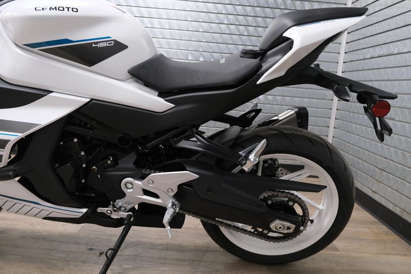 NEW 2026 CFMOTO 450SS Image 16
