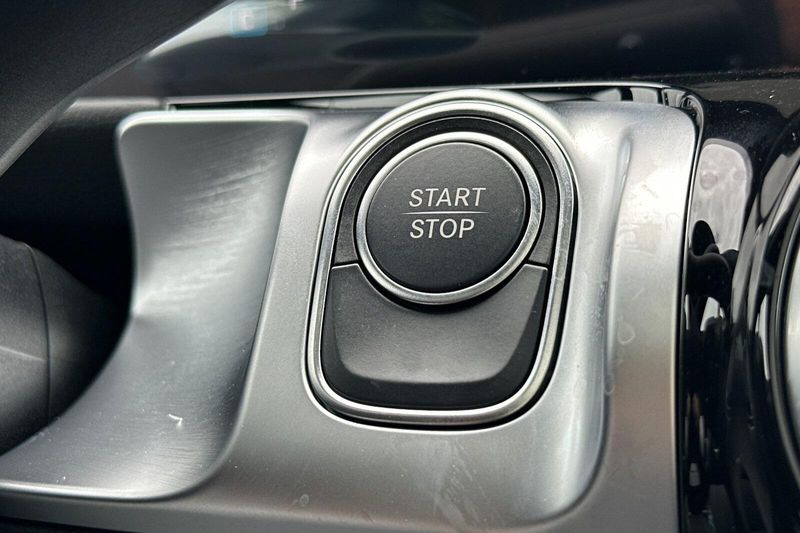 2024 Mercedes-Benz EQB 300Image 26