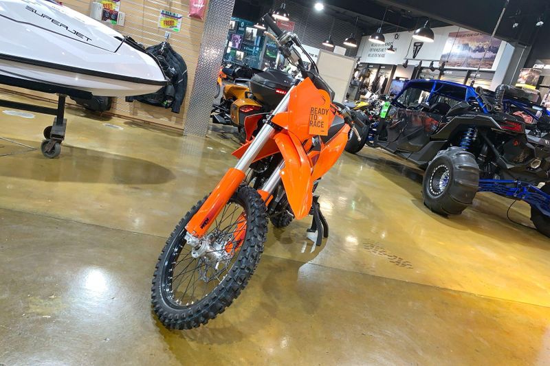 New 2025 KTM 450 SX-F Image 22