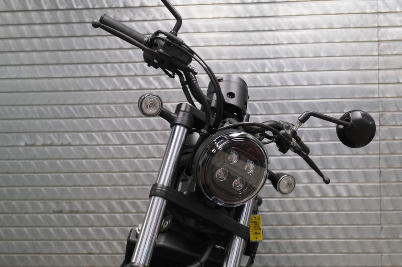 USED 2026 HONDA REBEL 300 E-CLUTCH Image 9