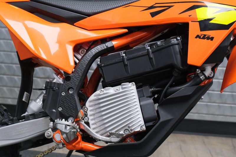 NEW 2027 KTM SX-E 5 Image 11
