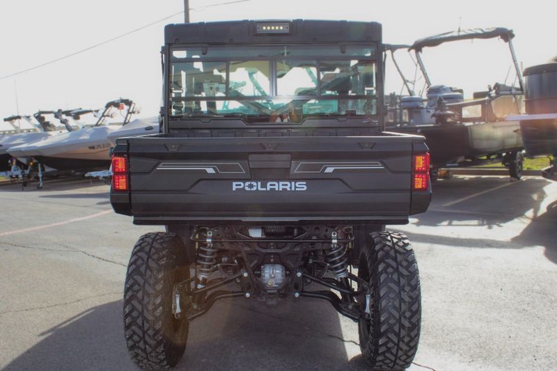 2025 Polaris RANGER CREW XP 1000 TEXAS EDITION BLACK CRYSTALImage 8