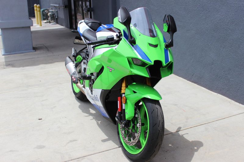 2024 Kawasaki NINJA ZX-10R ABS Image 9