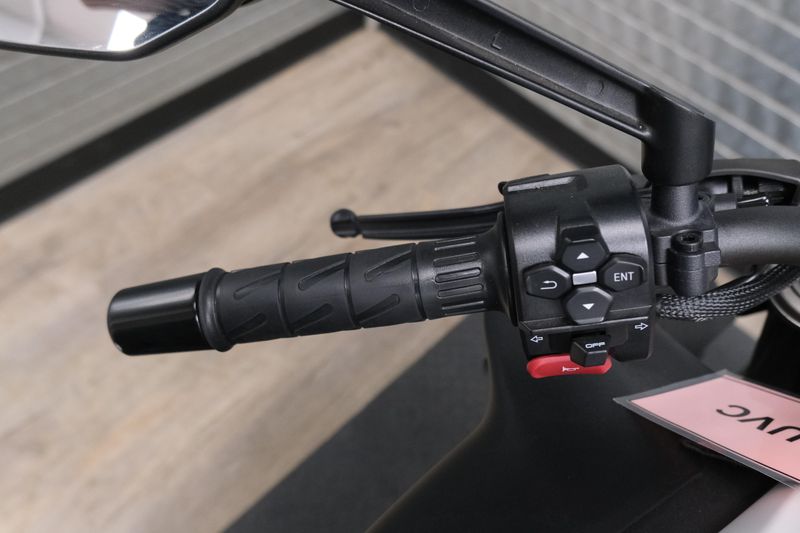 USED 2026 CFMOTO 450NK Image 17