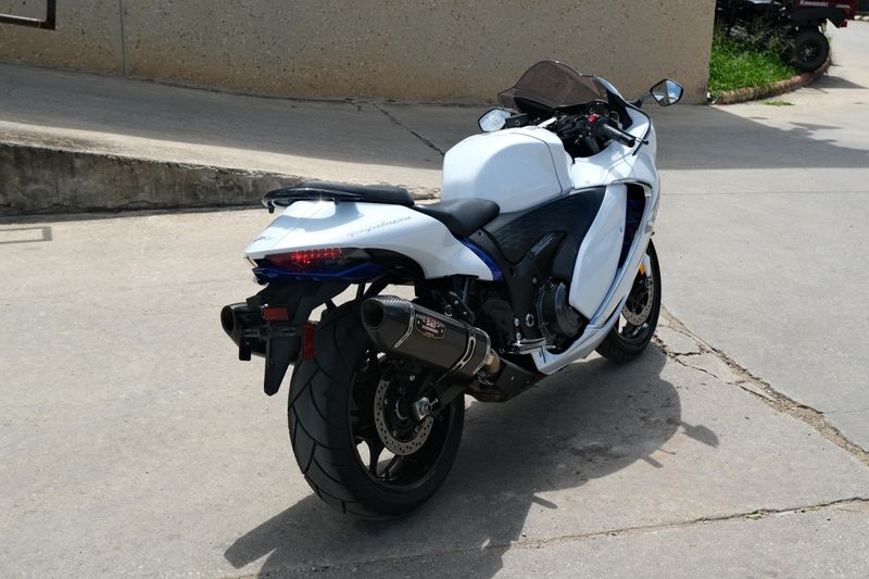 2023 Suzuki HAYABUSA WHITE Image 3