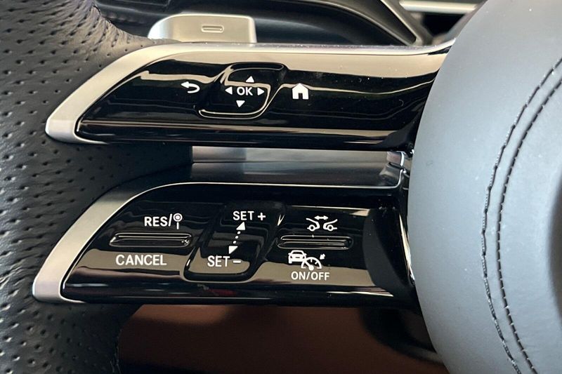 2025 Mercedes-Benz GLS 450Image 30