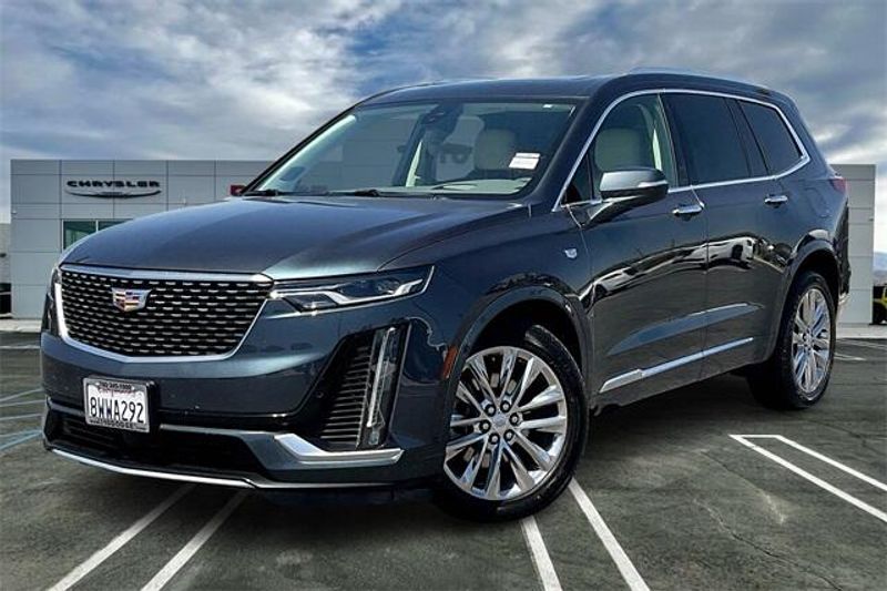 Used 2021 Cadillac XT6 Premium LuxuryImage 1