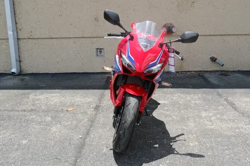 2024 Honda CBR650R ABS GRAND PRIX RED Image 8