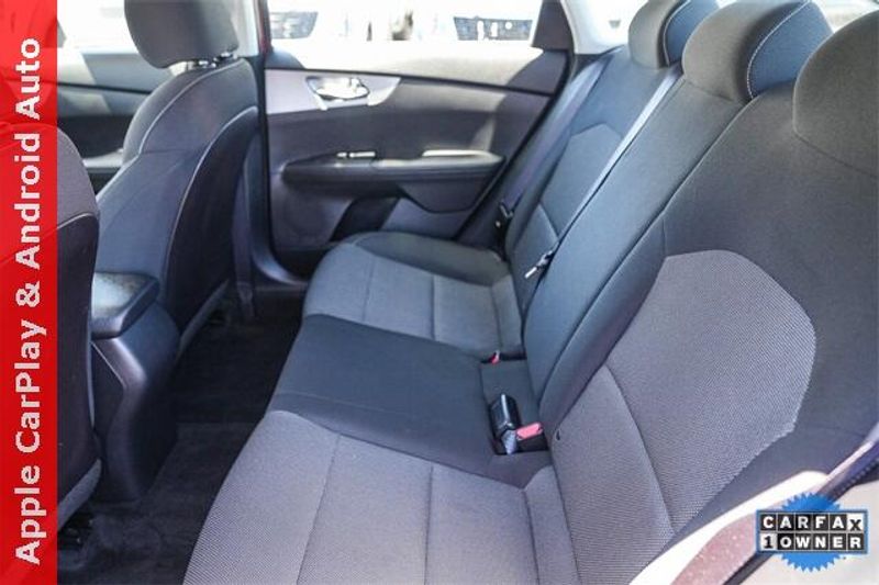 Used 2022 Kia Forte LXSImage 18