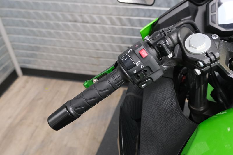 USED 2025 KAWASAKI NINJA 500 Image 20