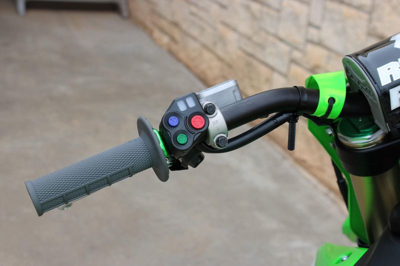 New 2026 Kawasaki KX450 LIME GREEN Image 15