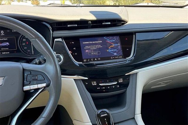 Used 2021 Cadillac XT6 Premium LuxuryImage 5