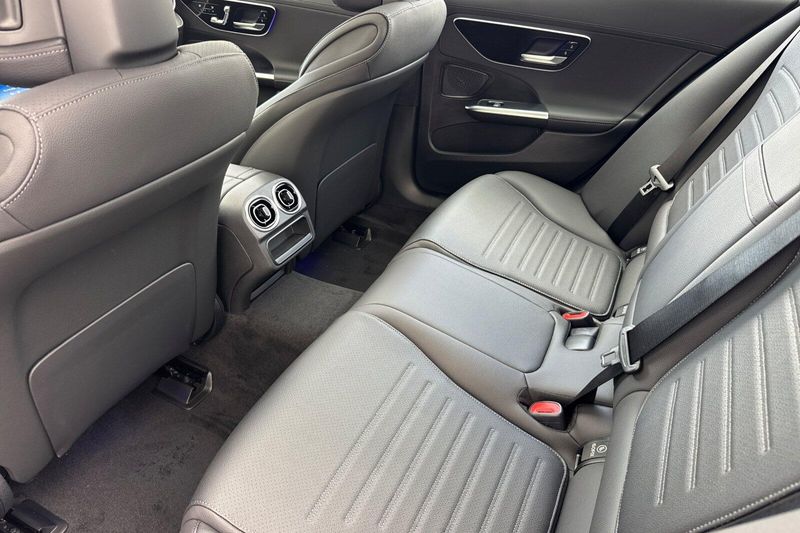 New 2026 Mercedes-Benz C-Class C 300Image 9
