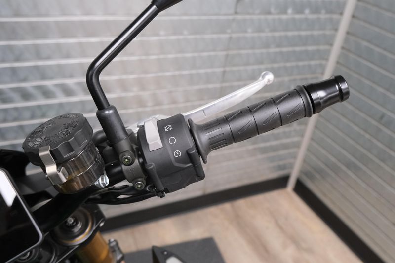 NEW 2026 KAWASAKI Z900 SE ABS Image 22