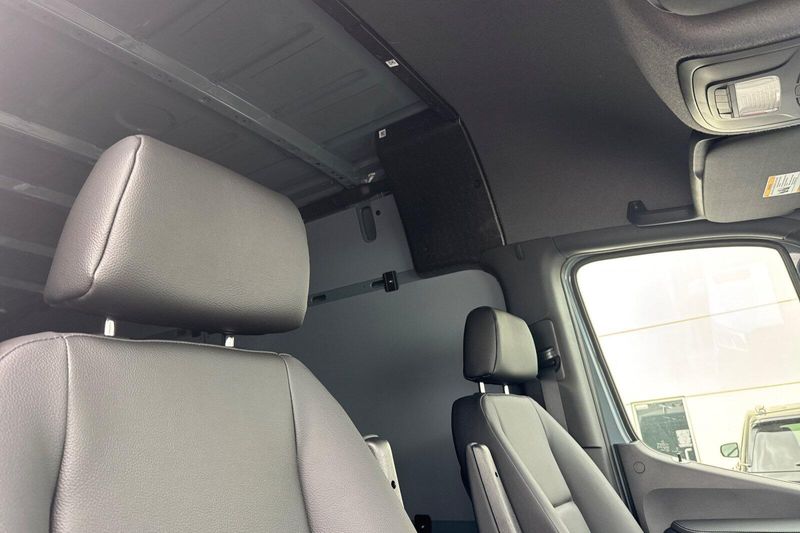 New 2026 Mercedes-Benz Sprinter 2500 Image 13
